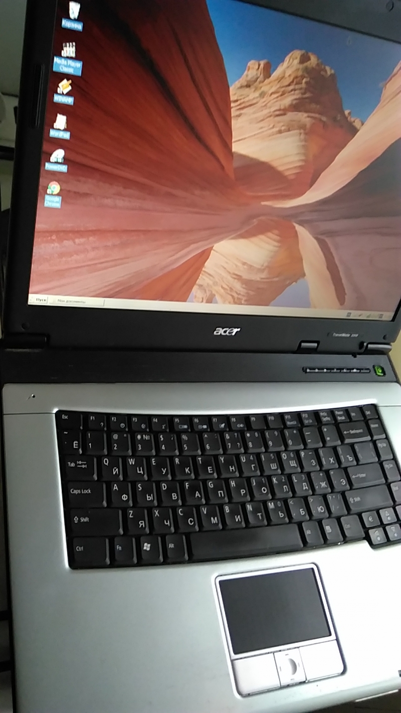 Ноутбук Acer TravelMate 2310, 1500 Mhz 0,5 Gb 40 hdd 15,4 dvd cr lan wi-
